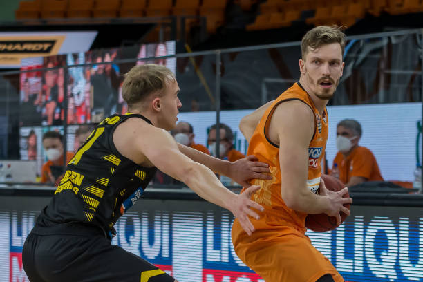 范围转移与 范围转移与