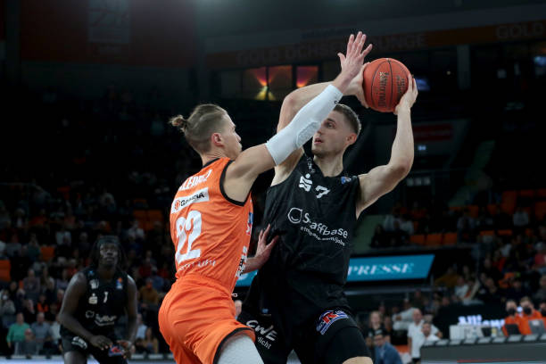 值得注意的 值得注意的