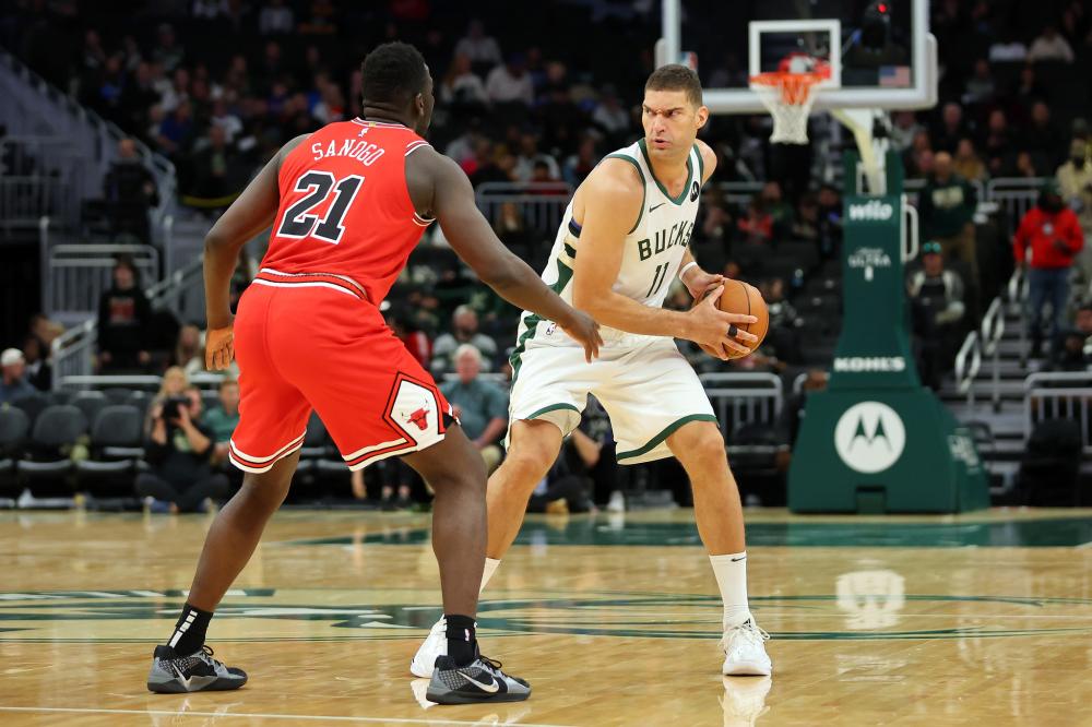 他在传球稳 他在传球稳