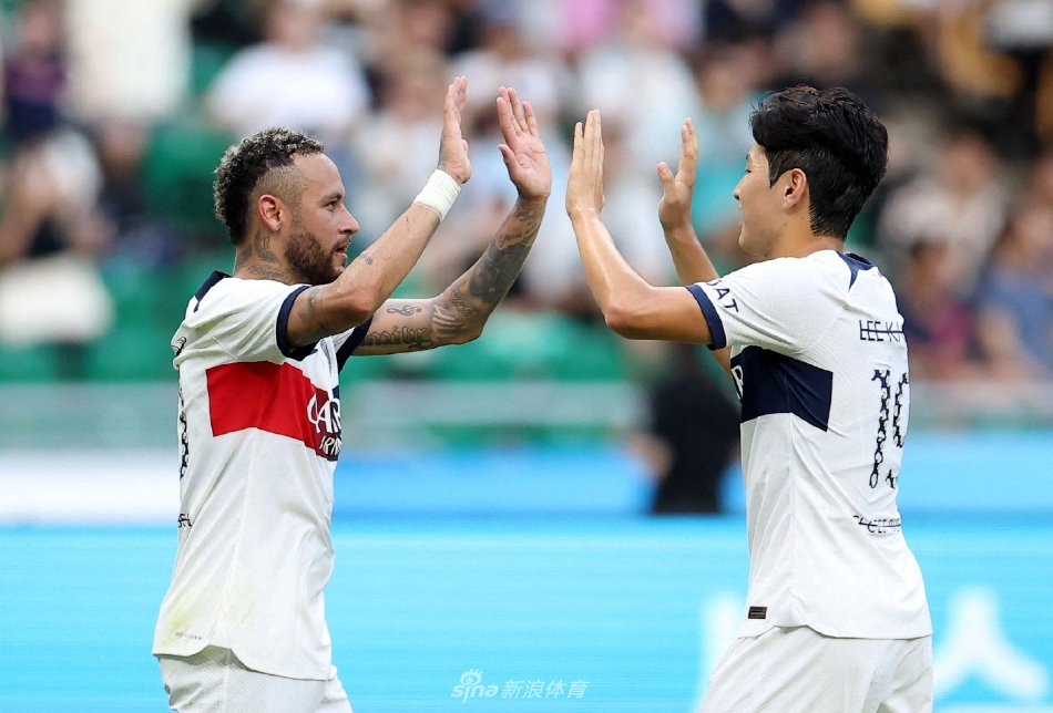 球员少之又 球员少之又